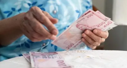 Milyonlarca emekli bekliyor: İşte emekli maaşlarında muhtemel zam oranları