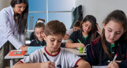Eğitim-İş: ÖMK’nin yeni yönetmeliği öğretmenlerin sorunlarını çözmeye yetmez