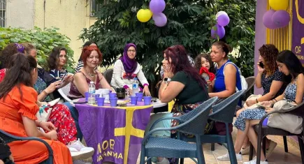 Mor Dayanışma: Asgari ücret değil bu, emekçinin boğazına sarılmak