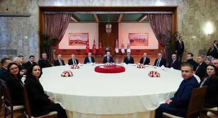 İzmir Valisi Elban, TBMM’de düzenlenen programda yer aldı