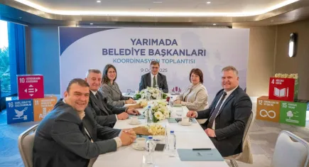 Başkan Tugay, Yarımada belediye başkanları ile buluştu