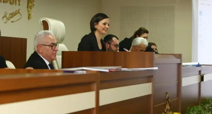 Karabağlar meclisinden Başkan Kınay’ın istediği yetkiye ret
