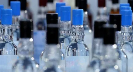 Sahte alkol satışı yapan işletmeler yandı: Ruhsatları iptal edilecek!