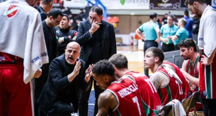 Karşıyaka'ya potada transfer yasağı