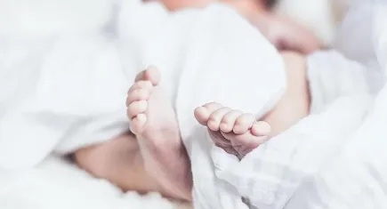 Normal doğum için yeni dönem: Ebelerin rehberliğiyle oranlar artacak