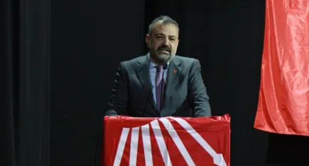 Aslanoğlu’ndan günün sorusu: AK Parti ikinci çevre yolunu kaç yılda tamamlar?