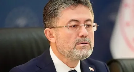 Bakan Yumaklı, Hakkari’de köpek saldırısı sonucu ölen çocuk hakkında açıklama yaptı
