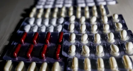 Antibiyotik ilaçların demans riskine etkisi araştırılıyor