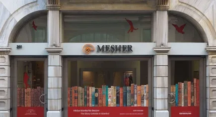 Meşher, 'Hikaye İstanbul'da Geçiyor' sergisini sanatseverlerle buluşturdu