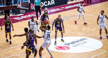 Petkimspor ile Manisa Basket'in rakipleri belli oldu