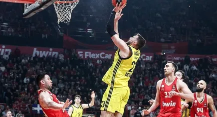 Fenerbahçe Beko, lideri mağlup etti