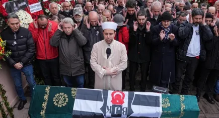 Gazeteci Deniz Arman toprağa verildi
