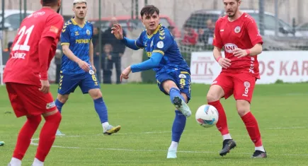 Menemen FK, evinde galip