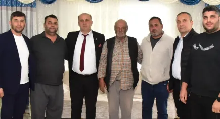 İncirliova Belediye Meclisi'nde istifa: CHP’li meclis üyesi AK Parti’ye geçti