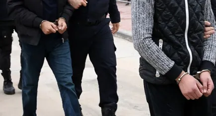 MİT ve Jandarma'dan kişisel verilere erişim sağlayan çeteye baskın