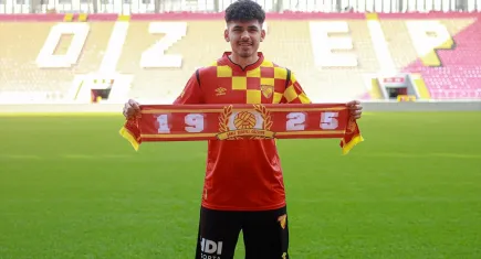 Göztepe, savunma oyuncusu Furkan Bayır'ı transfer etti