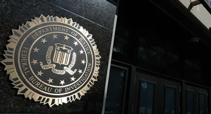 FBI'da ortalık karıştı: Üst düzey yetkililerden istifaları isteniyor!