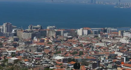 İzmir’deki yapıların yüzde 70’i risk taşıyor