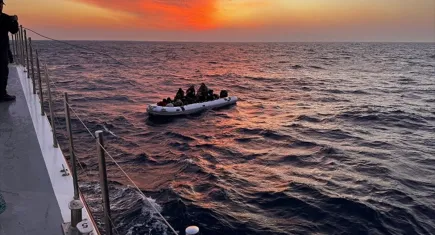 İzmir haber: 33 düzensiz göçmen kurtarıldı