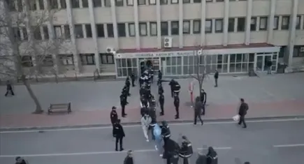 4 ilde silahlı suç örgütüne yönelik operasyon