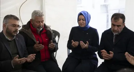 AK Partili Kaya’dan şehit ailesine ziyaret