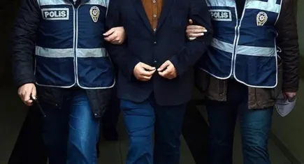 İzmir’de uyuşturucu operasyonu: 2 kişi tutuklandı