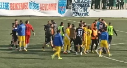 İzmir haber: Amatör maçta kavga! 3 futbolcu yaralandı