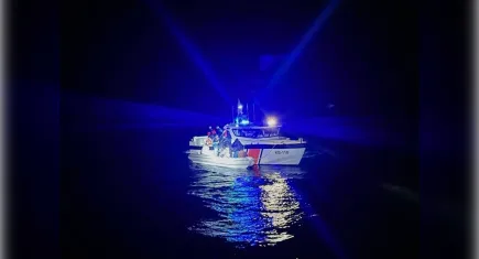 Muğla açıklarında kaçak göçmen mesaisi: 19 kişi yakalandı