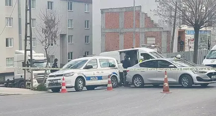 İstanbul'da el bombası paniği!