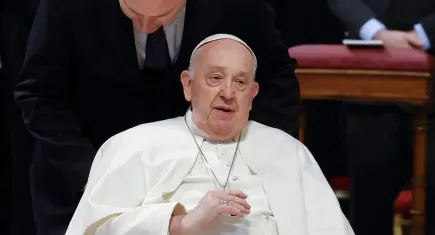Papa'nın sağlık durumu kritik
