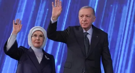 Emine Erdoğan'dan AK Parti 8. Olağan Büyük Kongresi'ne ilişkin paylaşım