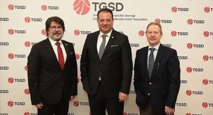 TGSD Müşterek Başkanı Narbay: Türk hazır giyim ihracatında yüzde 6,9'luk küçülme söz konusu oldu