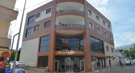 Köy tiyatrosu ilçe merkezinde sahneye çıkıyor