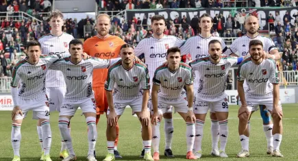 Karşıyaka evinde Beşiktaş'a kaybetti