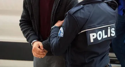 İzmir’de tarihi eser kaçakçılığı operasyonu: 3 kişi gözaltına alındı