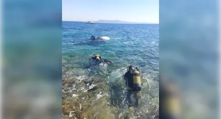 İzmir’de otomobil denize düştü: İçinden 1 kişinin cansız bedeni çıktı 