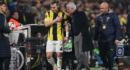 Fenerbahçe'dan Çağlar Söyüncü için sakatlık açıklaması