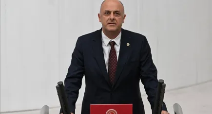 Özlale’den 8 Mart mesajı: Kadınların emeği gasp ediliyor!