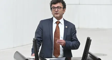 CHP’li Taşkın’dan diploma tepkisi: Aklınızdan bile geçirmeyin