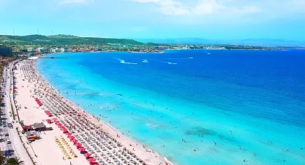 Çeşme'de bayram rezervasyonları tükeniyor