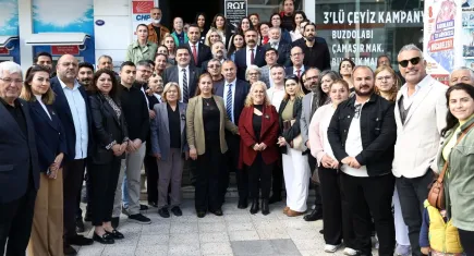 CHP’de ön seçim hazırlığı sürüyor. O isimler Çiğli’de buluştu!