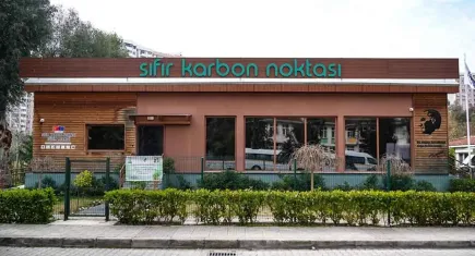 Ege Orman Vakfı'yla 30 yılda yaklaşık 15 milyon fidan toprakla buluştu