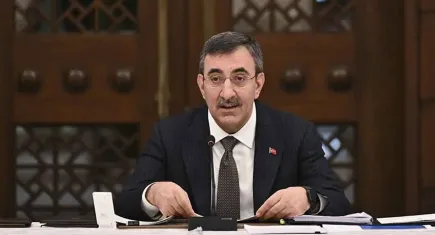 Cumhurbaşkanı Yardımcısı Yılmaz: Sokakları terörize etmek hukuk devletine ihanettir