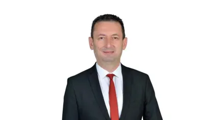 İlçe belediye başkanından Özel’e destek: “Sonuna kadar yanındayız”