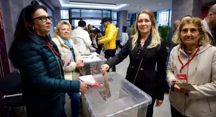 Başkan Mutlu'dan sandık başında mesaj