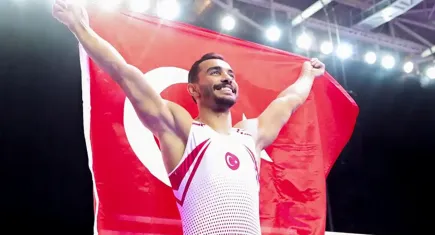 İzmir'in gururu Ferhat Arıcan'dan altın madalya 