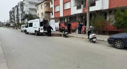 İzmir'de bedensel engelli kişi, yalnız yaşadığı evde ölü bulundu
