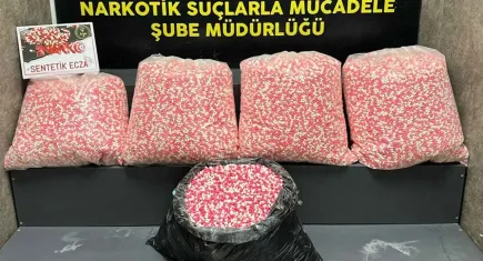 İzmir'de yasaklı madde operasyonu!