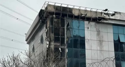 İstanbul'da sanayi sitesindeki iş yerinde yangın