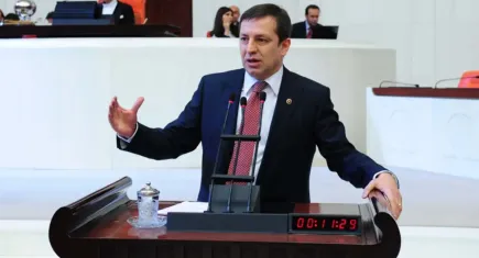 Türeli’den kurultay için denge ve dayanışma mesajı
